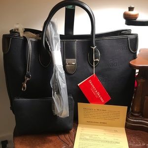 Dooney & Bourke tote bag